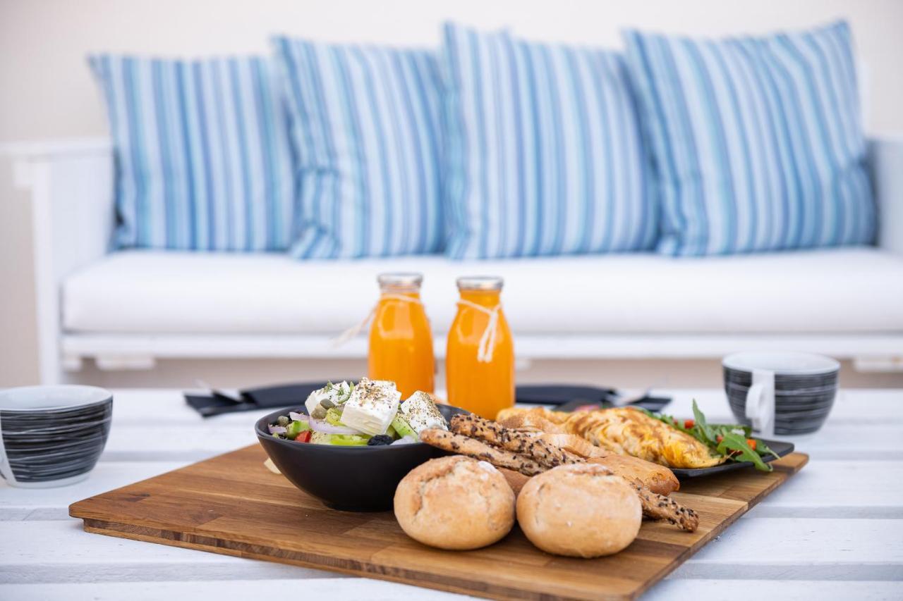 Afrodite Suites Потос Екстериор снимка