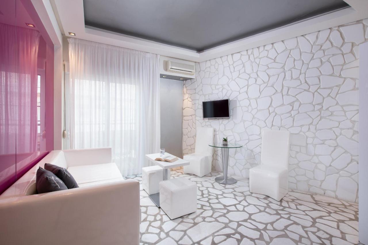 Afrodite Suites Потос Екстериор снимка